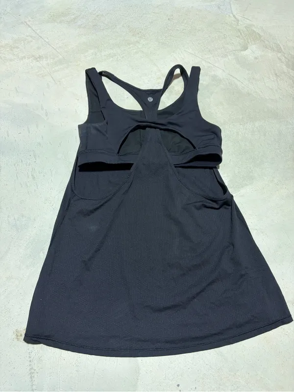 Lululemon Black Tank Top with built in sports bra 8 - Image 6