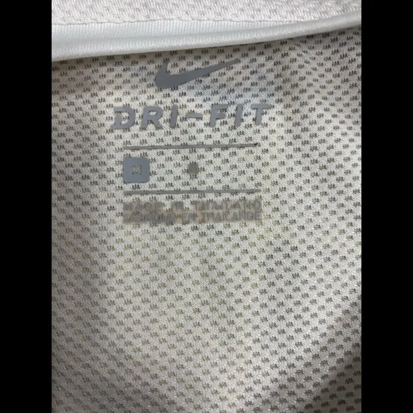Womens nike medium Dri-Fit tank top - Image 3