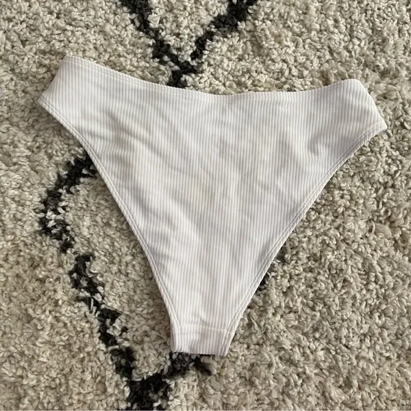 Tularosa Elise bottom in white - Image 6