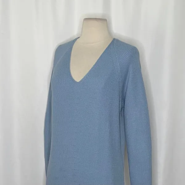 ATHLETA Hanover Refined Merino Wool V-Neck Sweater Solid Heron Blue Knit Small - Image 5