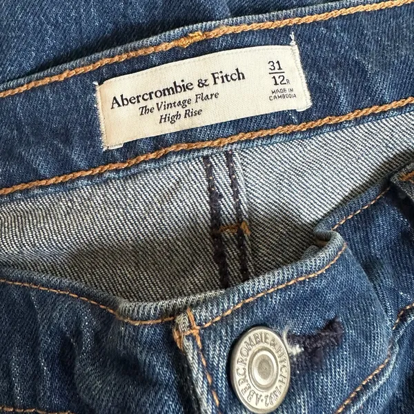Abercrombie & Fitch Blue Vintage Flare High Rise Jeans Size 31 / 12 Y2K Classic - Image 2