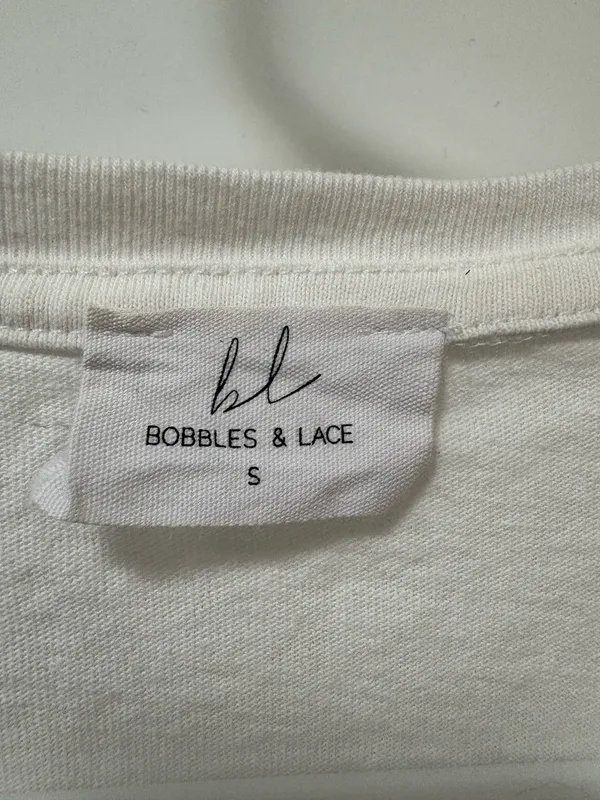 Bobbles and Lace Boutique White Crop - Image 3