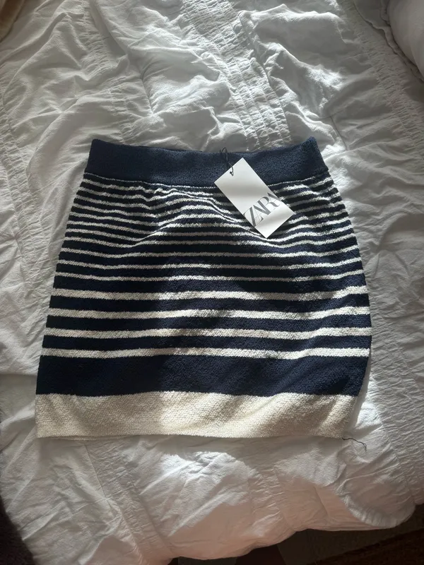 ZARA Knit Mini Skirt - Image 2