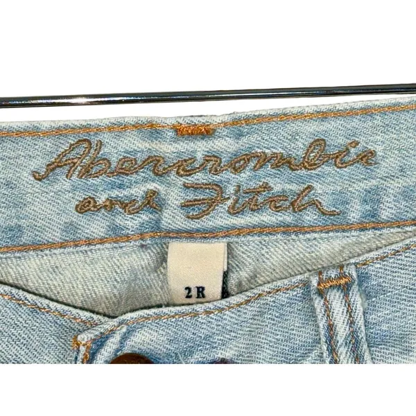 Abercrombie & Fitch Blue Denim Light Wash Low Rise Bootcut Jeans Womens Size 2 R - Image 3