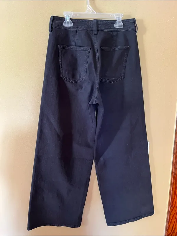 Universal Threads Wide Leg Ankle Black Jeans - Image 3