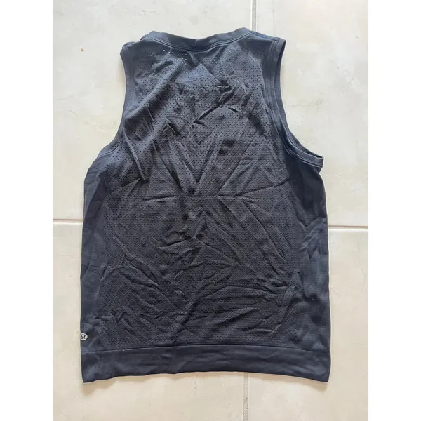 Lululemon black tank athletic top‎ 4 6 small - Image 2