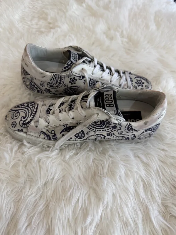Golden Goose Superstar Sneakers - Image 4