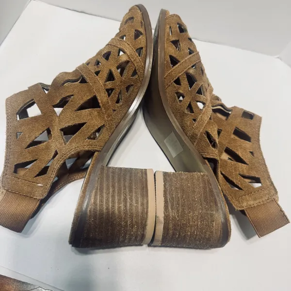 Steve Madden Estee Brown Suede Sandals Women’s 7.5M block heels laser cut - Image 5