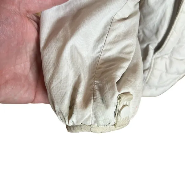 The North Face PrimaLoft Quilted Insulated Full Zip Jacket Cream Women’s Small - Image 10