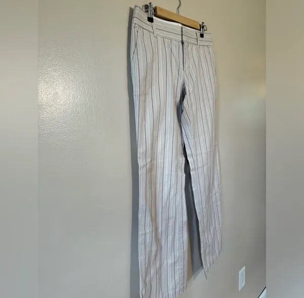CLEARANCE! Cream/Pink Old Navy Striped Low Waist Pants Size 8 EUC - Image 3
