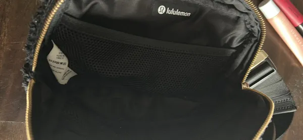 Black Lululemon Belt Bag 1L - Image 5
