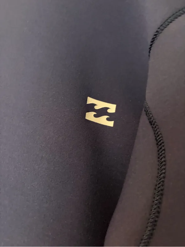 Billabong Navy Neoprene Surf Wetsuit Top Size 2 - Image 4