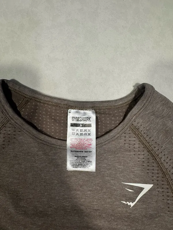 Gymshark Cropped Long Sleeve - Image 2