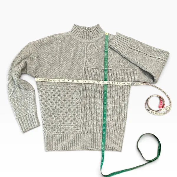 American Eagle Gray Mixed Cable Knit Mock Neck Sweater Womens XS Oversized - Image 4