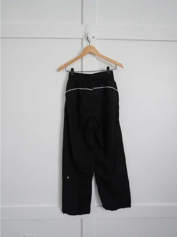 Lululemon License To Train Mid Rise Lightweight Jogger Black - Image 5