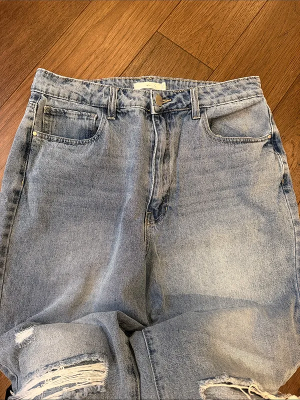 TGLA Women’s High Waist Mom Jean Distressed Size 29 - C66-020 - Image 4