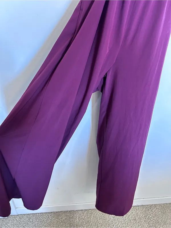 Halara Burgundy Sleeveless Crisscross Open Back Jumpsuit Size Small - Image 5