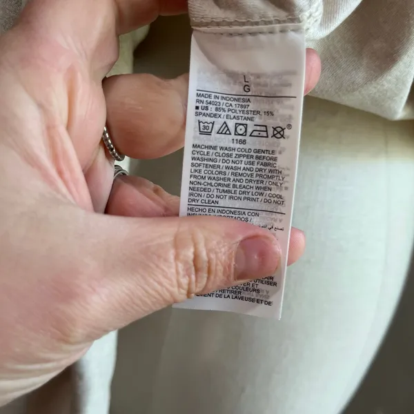 Old Navy Cloud+ Cropped 3/4 Zip CozyCore Wishbone Sweatshirt‎ Size Large - Image 9