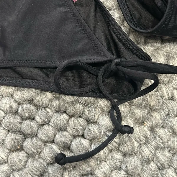Victorias Secret Black Mini Bikini Set Size Small‎ - Image 3