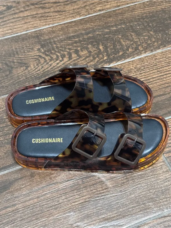 CUSHIONAIRE Pool Jelly Slide Sandals - Image 11