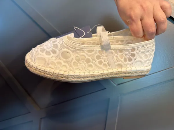 Universal Thread Cream Lace Espadrille Flats - Image 5