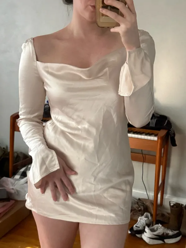 Princess Polly Satin Long Sleeve Mini Dress in Champagne - Image 4