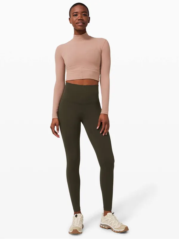 Lululemon LA Turtleneck Long Sleeve in Soft Sand Women’s Size 4 Athletic Top - Image 3