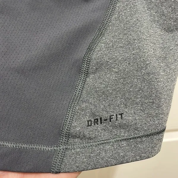 Nike Pro Gray Racerback Athletic Tank Top - Image 4