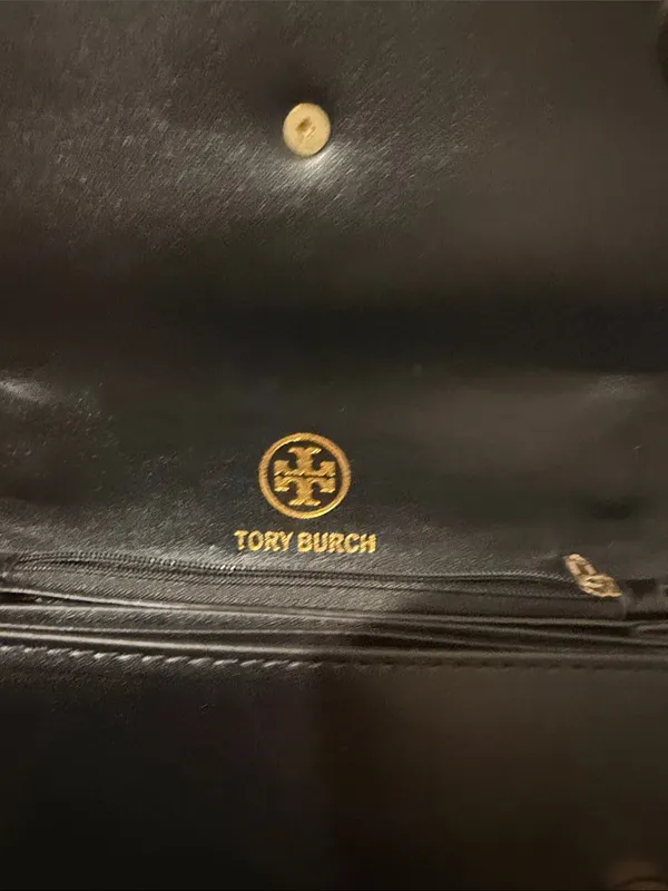 Tory Burch Black Leather Crossbody with Gold Logo Chain - Image 8