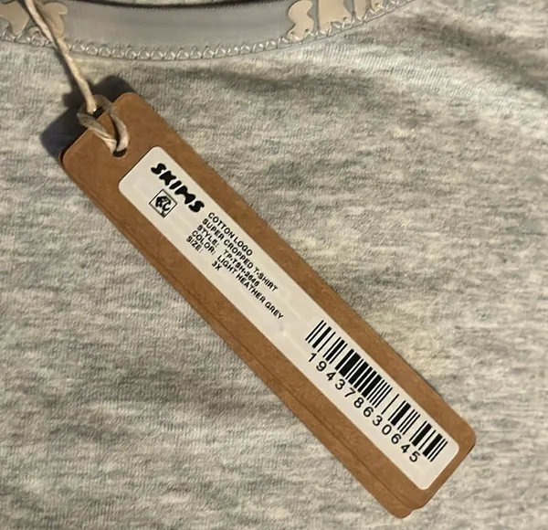 Skims Cotton Logo Super Cropped T-Shirt - Image 3