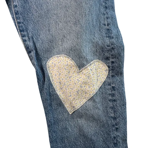 Levis 501 Original 150th Jeans Heart Patch Blue Denim W25 L30 High Rise Straight - Image 12