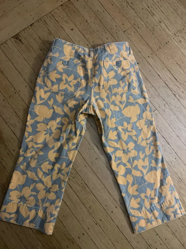 American Eagle Floral Patterned Cropped Pants - Image 2