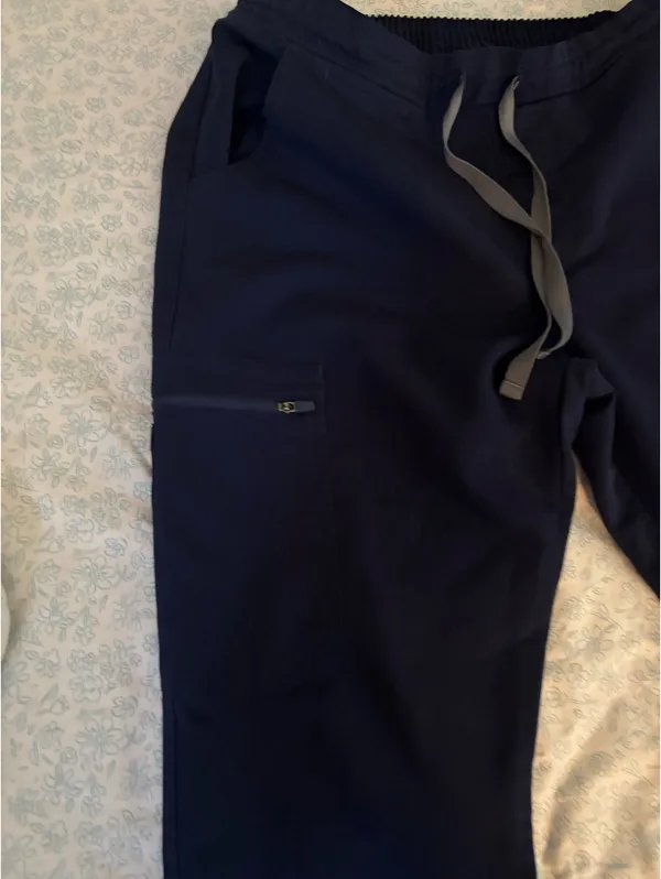 FIGS Yola Scrub Pants - Image 5