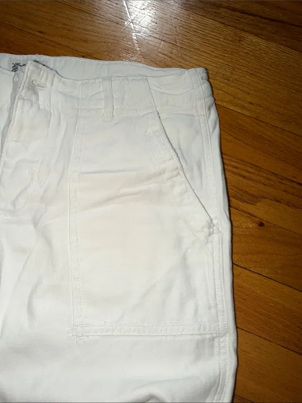 American Eagle Outfitters White Cargo Pants - Image 7