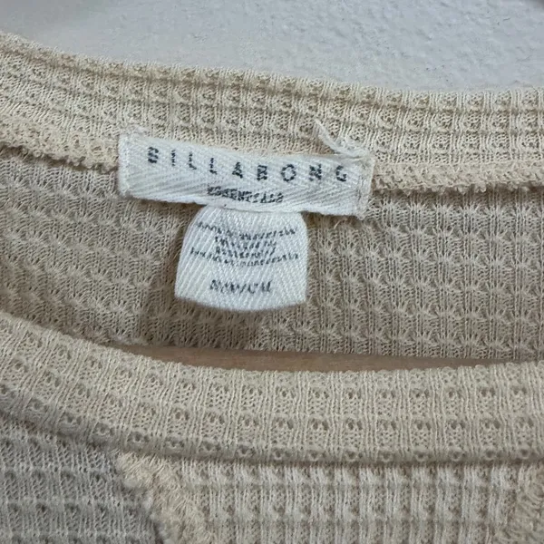 Billabong Essentials Light Yellow Waffle Knit Cropped Long Sleeve Thermal Top M - Image 3