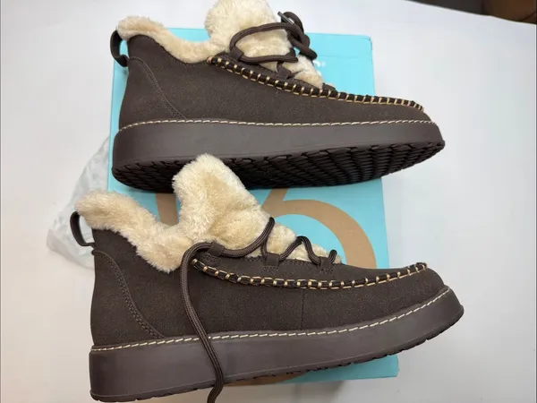 Baretraps Women's Faelyn Moc Toe Winter Cold Weather Booties Size 7.5M - Image 6