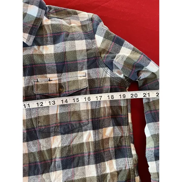 Carhartt Women’s Multicolor Long Sleeve Flannel Button Check Shirt Sz M (8-10) - Image 4