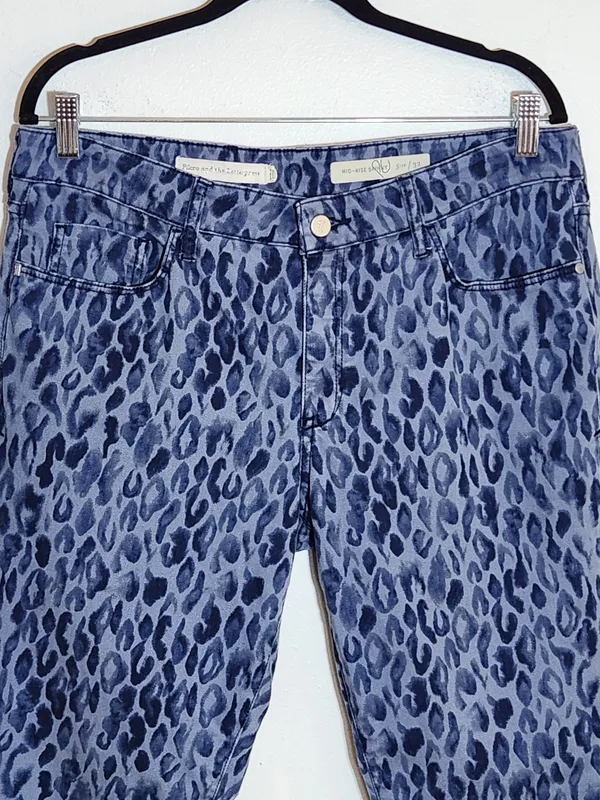 Pilcro Blue Leopard Print Mid-Rise Skinny Jeans Size 32/Size 14 - Image 2