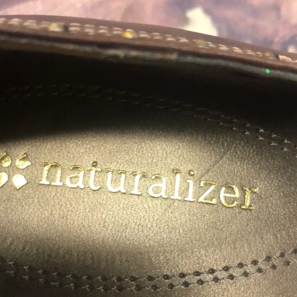 Naturalizer sz 8 brown shoes - Image 5