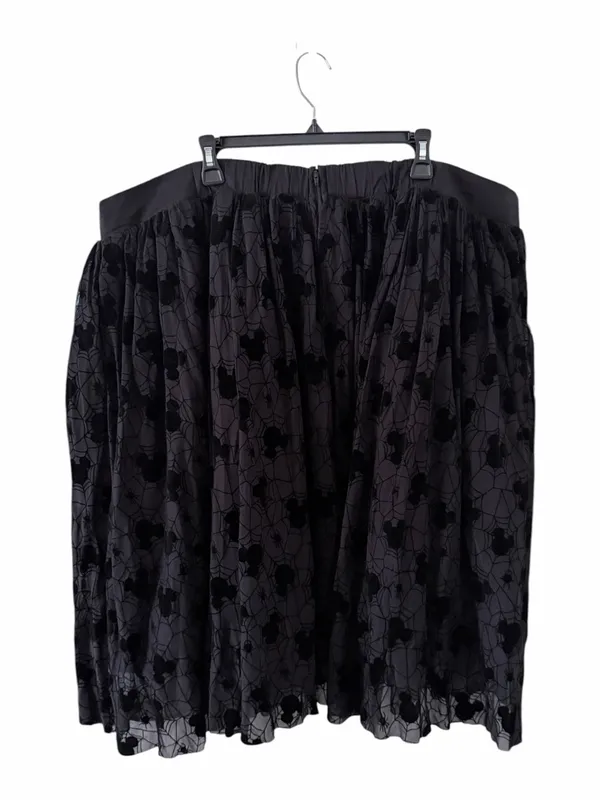 Disney Parks Her Universe Flocked Mickey Mouse Spiderweb Midi Skirt Size 3X - Image 3