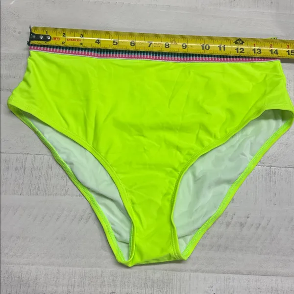 two-piece neon green high-waisted bikini set a sporty design swimsuit - Image 3