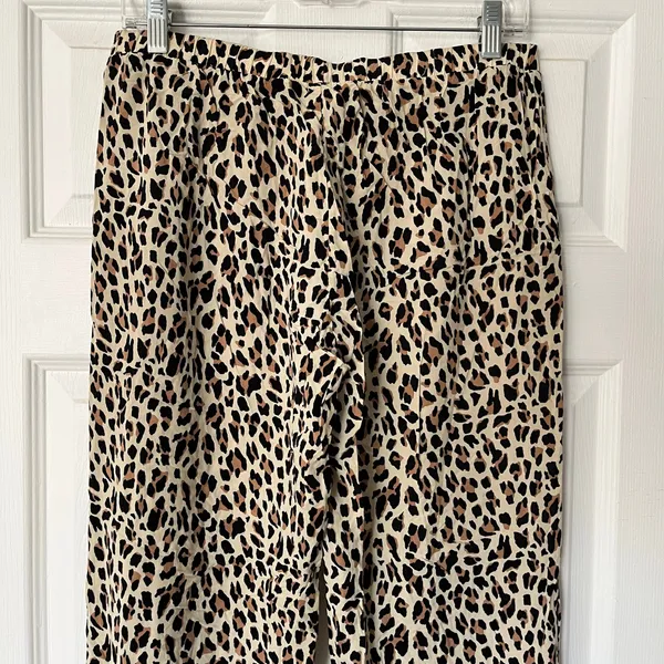 Forever 21 Leopard Print Pajama Pants - Size M - Image 6