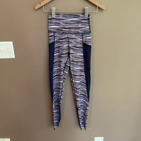 NWT Aerie Move Mesh High‎ Waisted Legging Small - Image 4