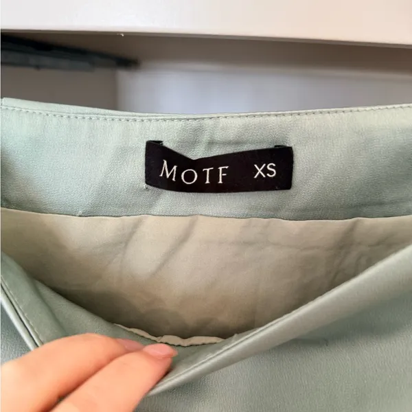 MOTF Sage Green Flared Pleated Skirt - Image 2