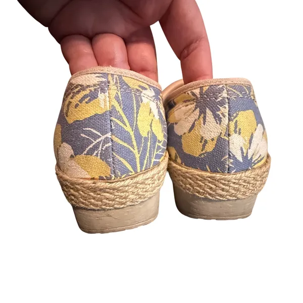 Dansko Womens Size 9 Victoria Tahitij Clogs Blue Yellow Hawaiian Floral Hibiscus - Image 6
