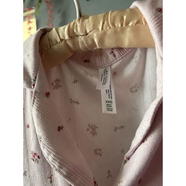 Wild Fable Pink Floral Pajama Set – Size XXS - Image 5