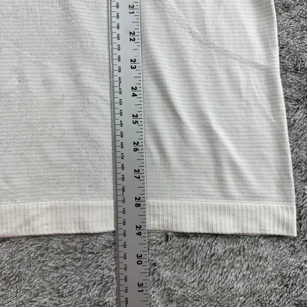 Lululemon Swiftly Tech Short Sleeve Lace Women's 12 Polar Cream - Image 6