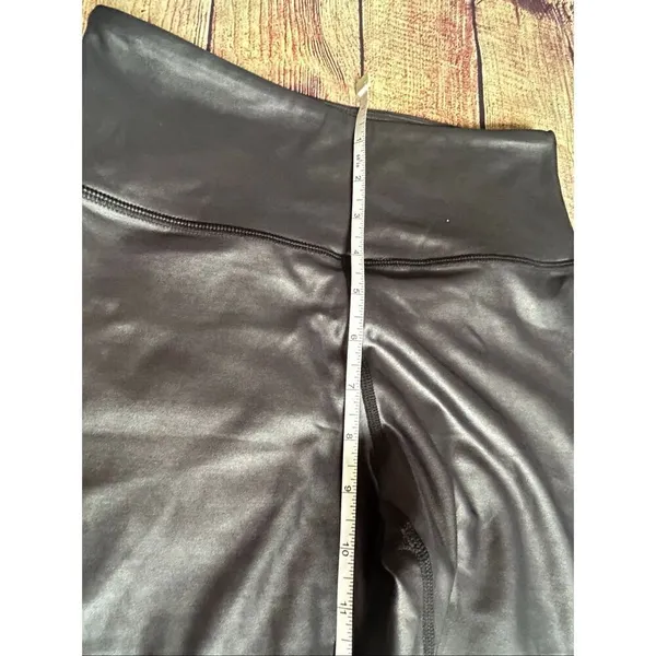 Zyia Active Shiney Black Leggings Size 4 - Image 3