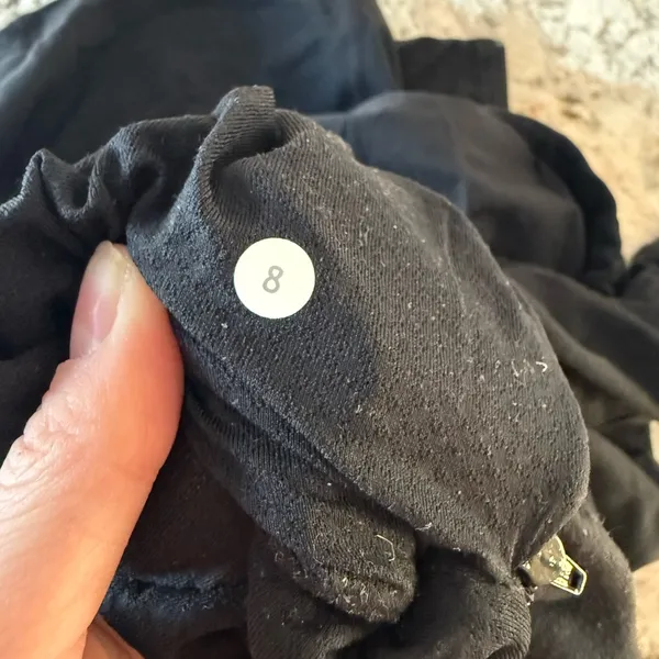 lululemon Define Jacket Black Full Zip Luon Size 8 Thumbholes - Image 7