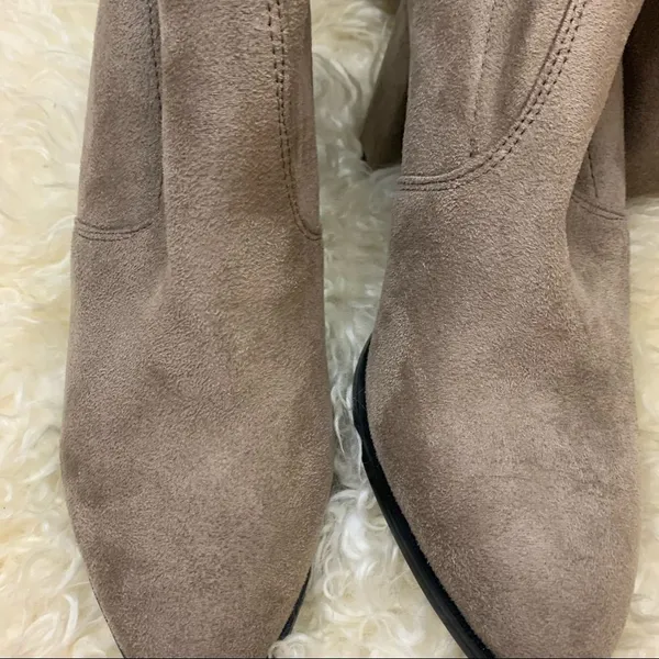 Over the knee stretch vegan suede heeled boots tan - Image 4
